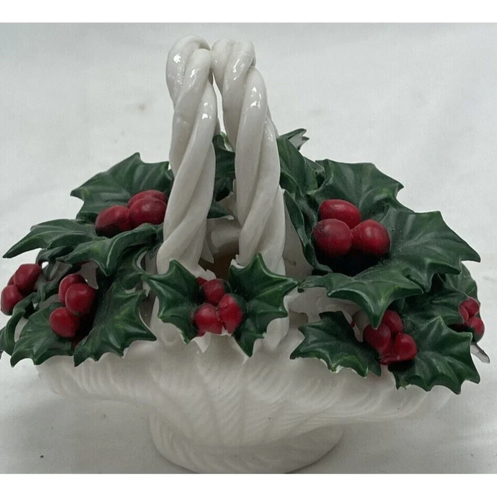 Hermitage Pottery ceramic basket